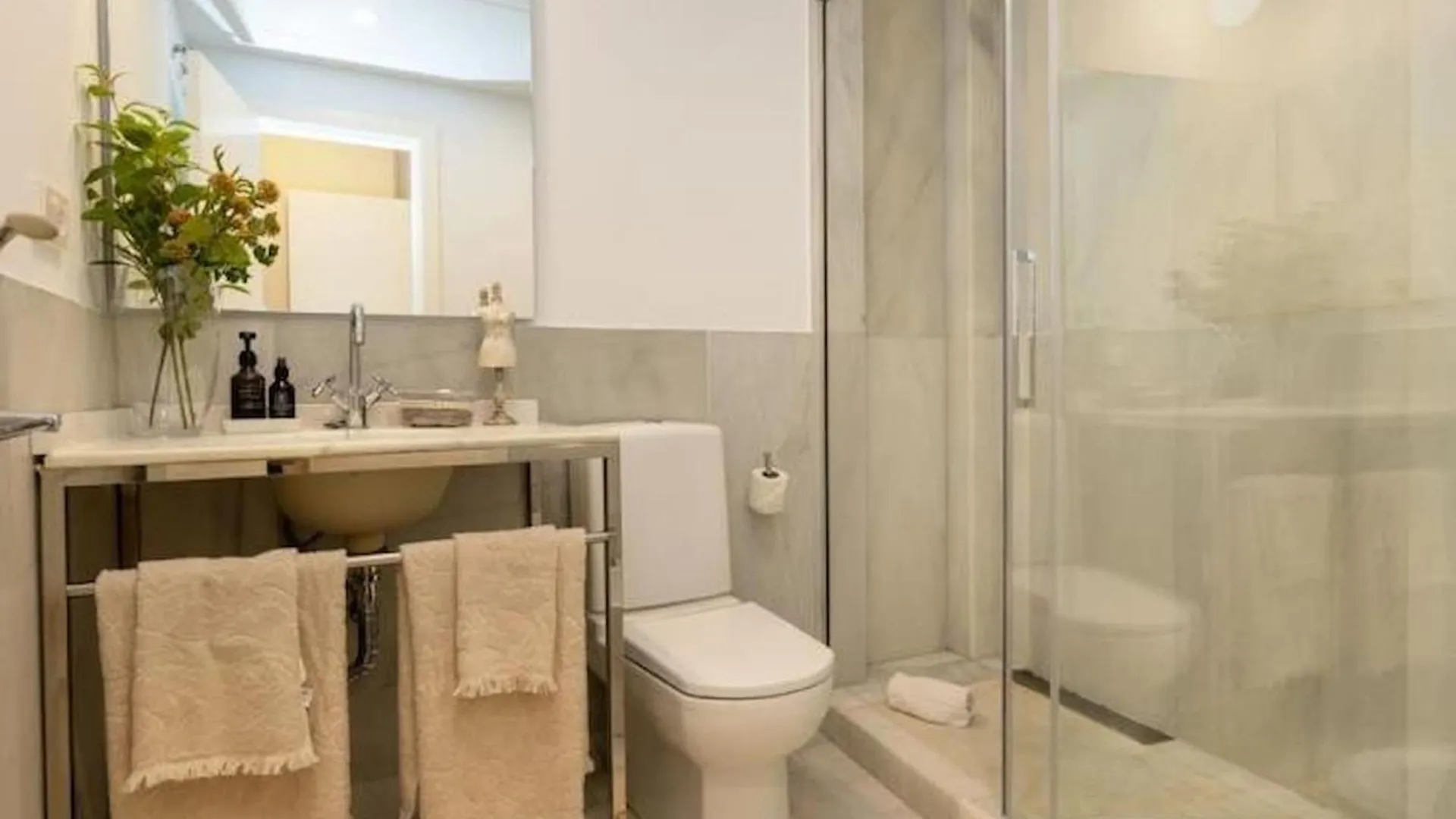 Trinidad Deluxe 5 Apartment Granada